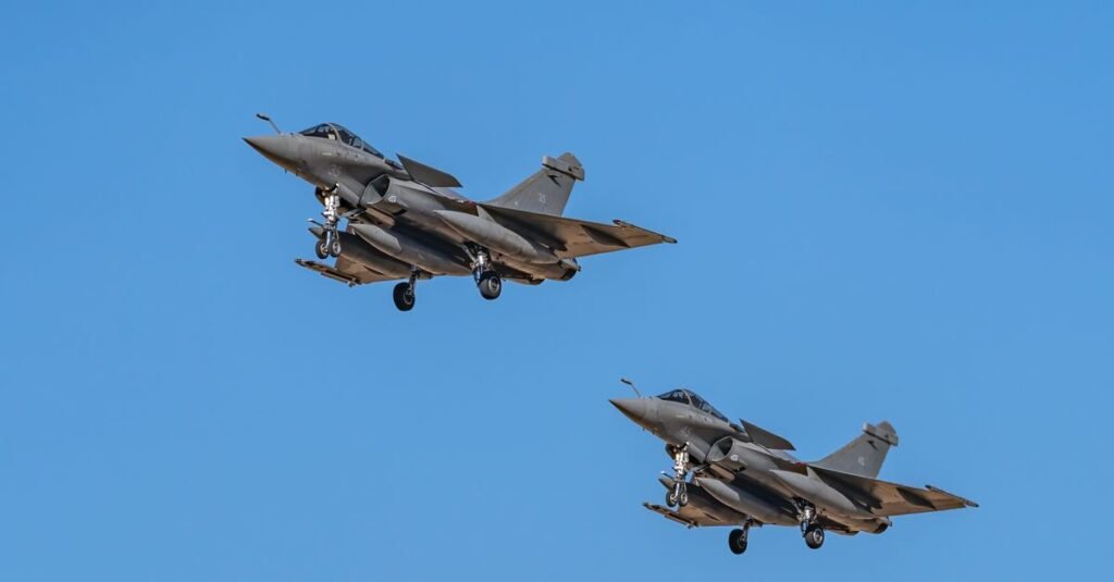 Fotos de stock gratuitas de 4k wallpaper, aerial training, air maneuvers